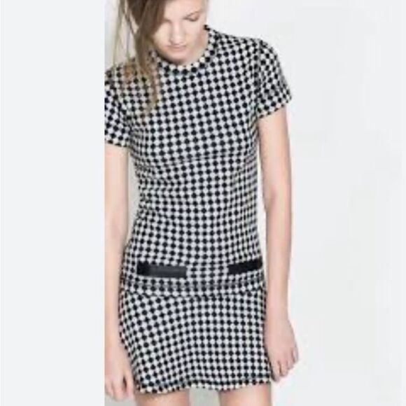 Zara Trafaluc Black/White Checkered Mini Short Sleeve Dress. Size Medium. - Picture 1 of 8